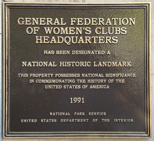 Plaque